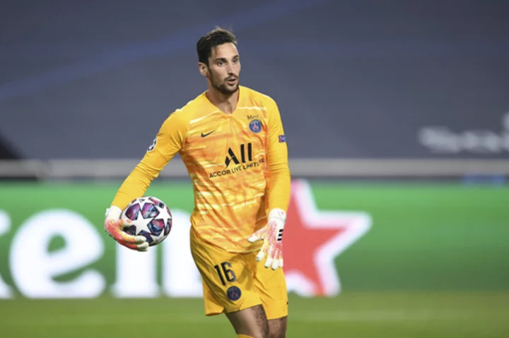 PSG goalkeeper Sergio Rico hospitalized after being hit by loose horse