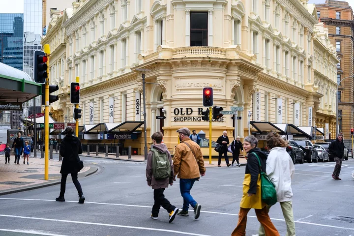 New Zealand Inflation Slowdown Sees Traders Pare Rate-Hike Bets