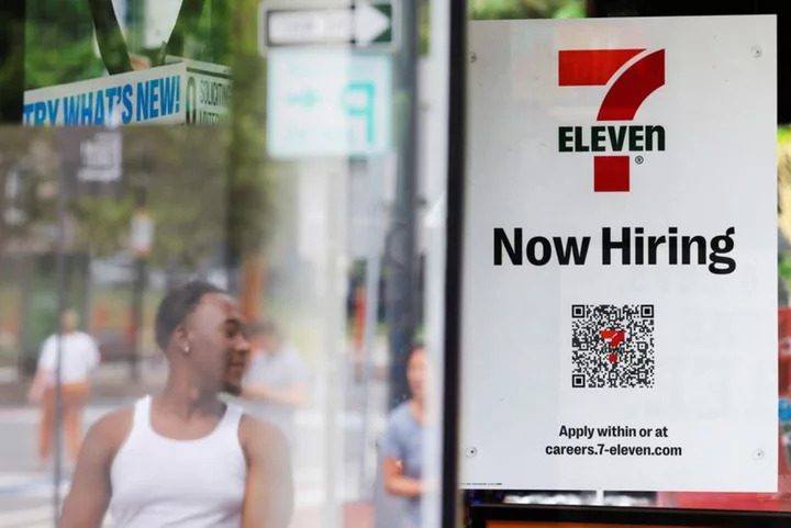 US labor market stays resilient as job openings rise, layoffs fall