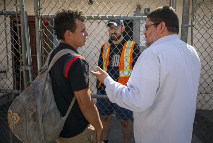 In El Paso, pastors offer waiting migrants shelter and counsel