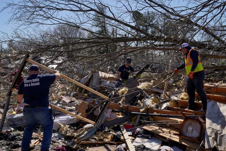 US government shutdown would hit 2,000 long-term disaster recovery projects -White House