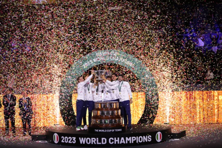 Sinner leads Italy to its first Davis Cup title in nearly 50 years with a 2-0 win over Australia