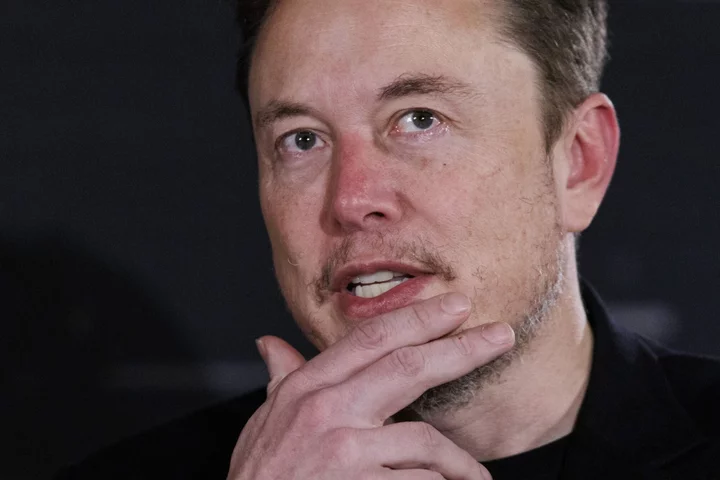 Backlash Spreads Over Musk’s Endorsement of Antisemitic Post