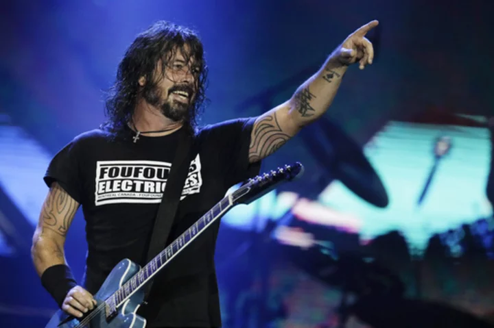 Foo Fighters, Fall Out Boy, Kelly Clarkson, Kane Brown, Lil Wayne headline iHeartRadio festival