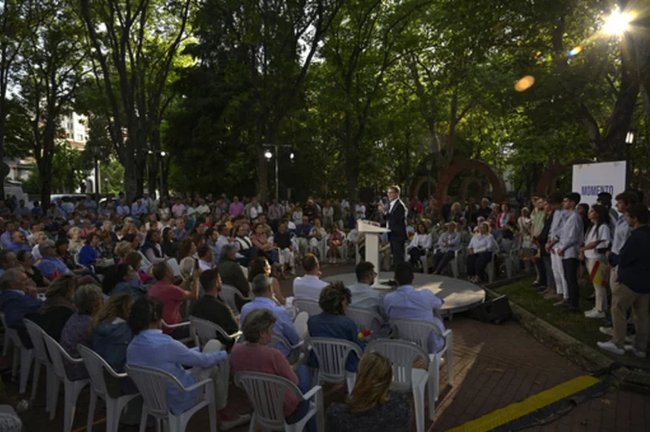 Spain's conservatives put trust in Feijóo, the boring guy who wins every election by a landslide