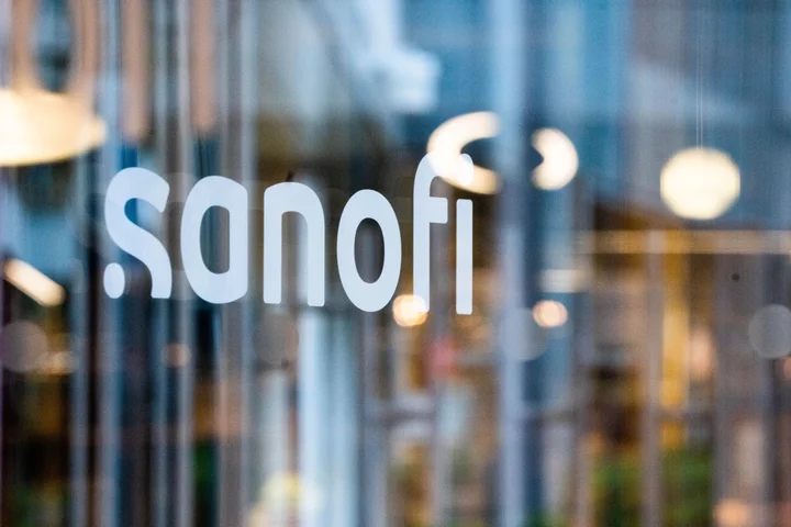 Sanofi Lifts Guidance on Dupixent, Covid Vaccine Sales