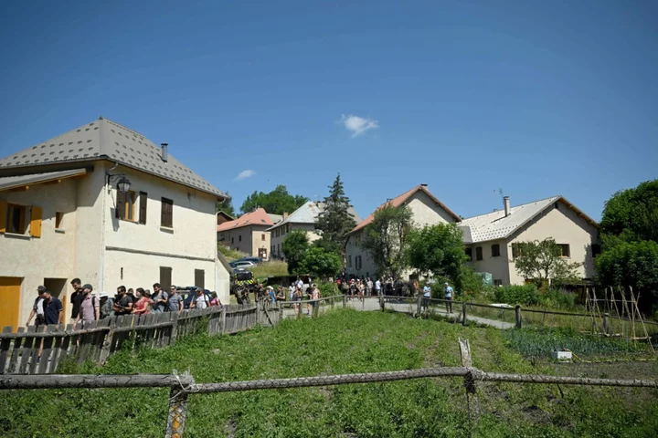 Le Vernet: Locals of French village at centre of search for boy fear village is ‘cursed’ after previous tragedies