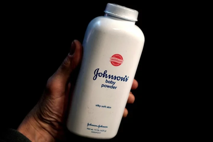 J&J talc cancer plaintiffs want 6-month ban on further bankruptcy filings