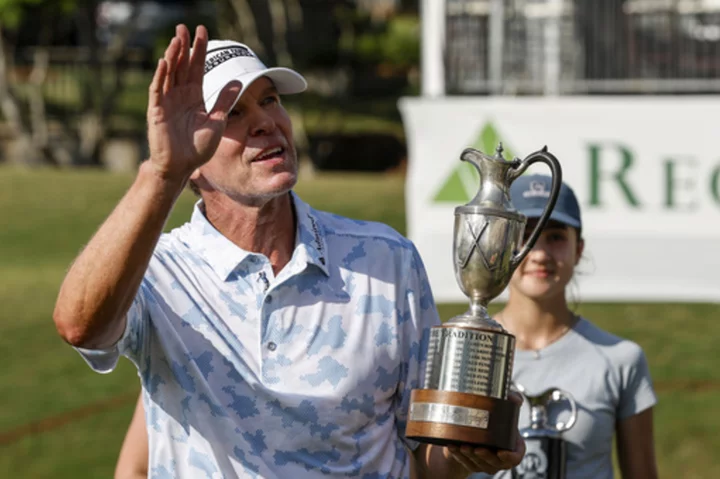 Column: Steve Stricker is having a record year with seniors. Now he's contemplating the PGA Tour