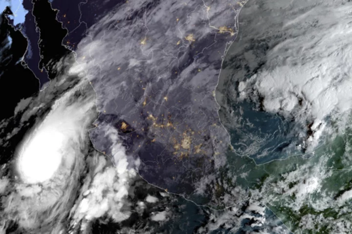 Lidia becomes Category 4 hurricane with 140 mph winds, takes aim at Mexico's Puerto Vallarta resort