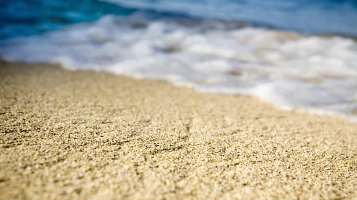 8 Granular Facts About Sand