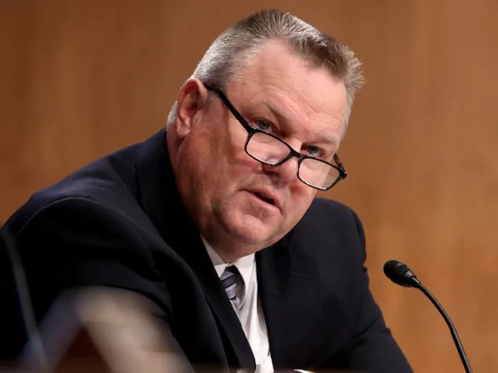 Jon Tester failed to fully follow through on ethics pledge at center of 2006 campaign