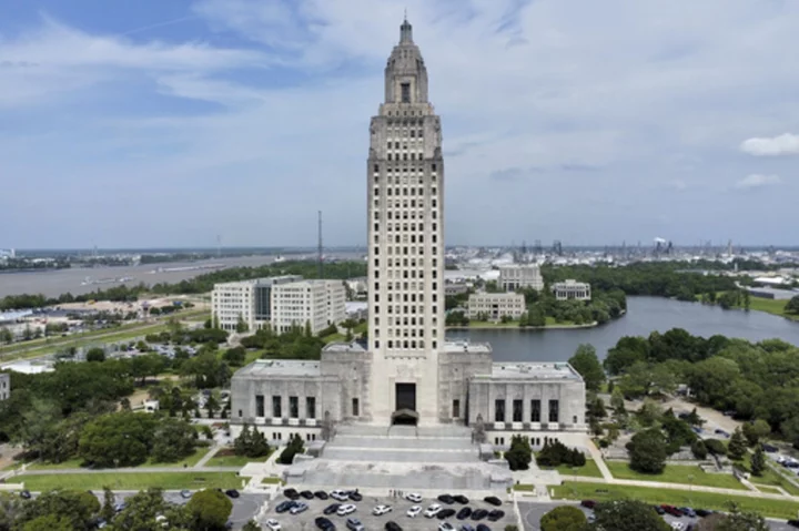 Louisiana lawmakers have until Jan. 15 to enact new congressional map, court says