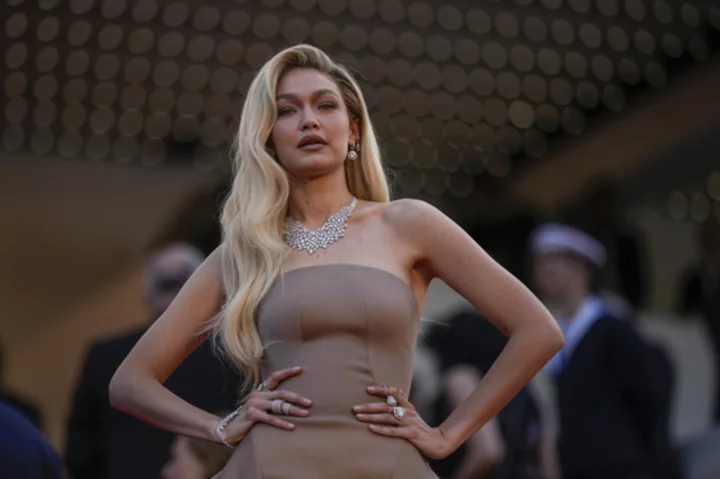 American model Gigi Hadid and friend don't let marijuana arrest spoil Cayman Islands vacation