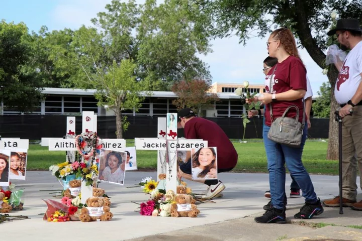 Uvalde mayor seeks resignation of prosecutor probing school shooting response