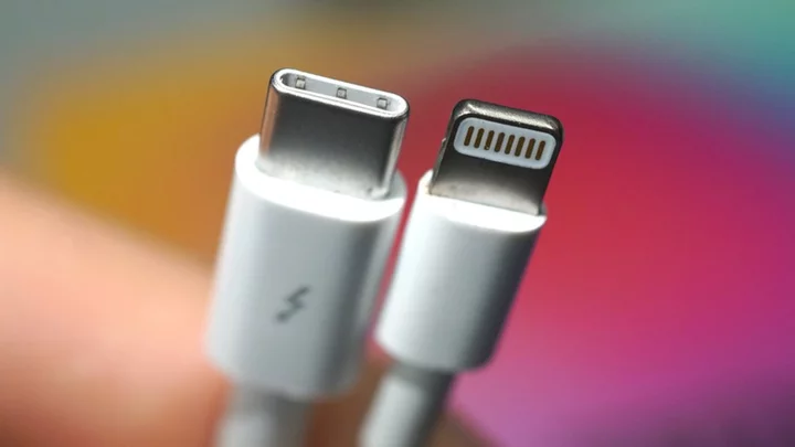 New iPhone, new charger: Apple bends to EU rules