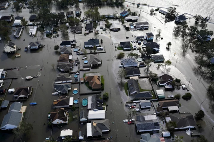 How busy will Atlantic hurricane season be? Depends on who wins unusual battle of climatic titans