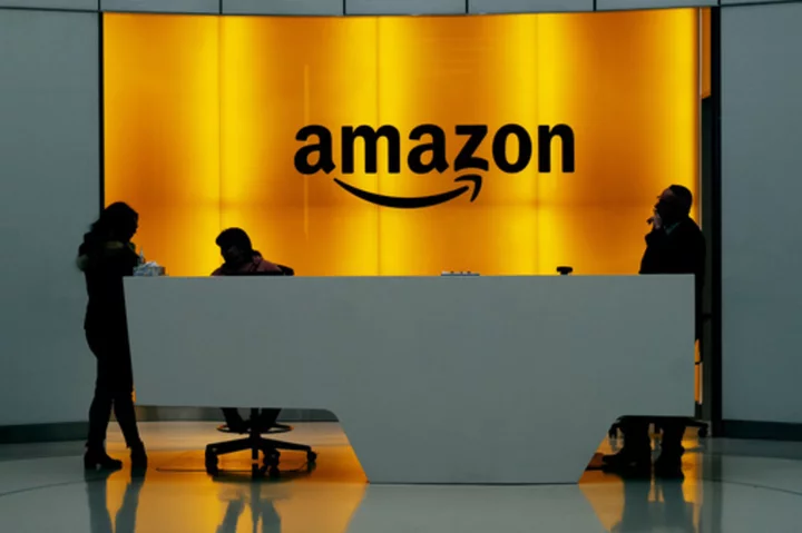 Amazon launches Q, a business chatbot powered by generative artificial intelligence