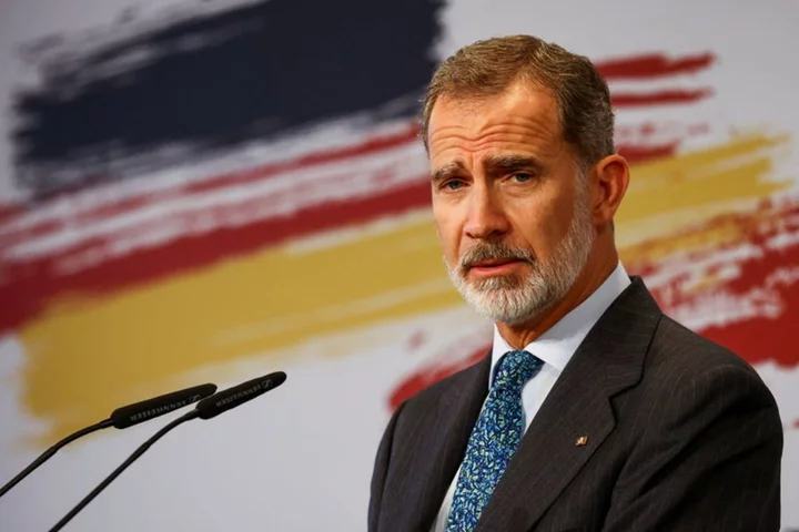 Spanish king to consult parties next week on new government