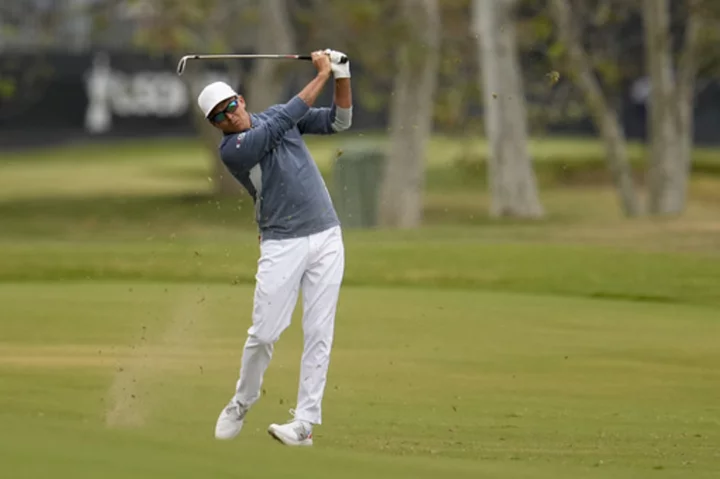 Fowler, Schauffele break US Open record with 62s at Los Angeles Country Club