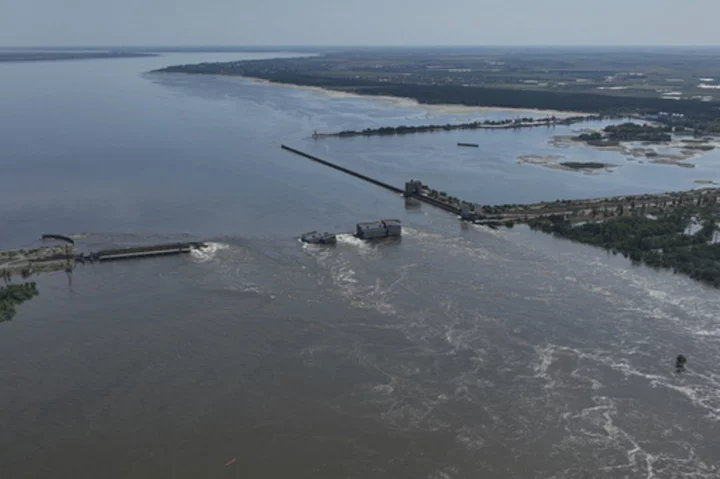 UN complains Russia blocks aid workers from area of Ukraine dam collapse; Moscow says it's unsafe