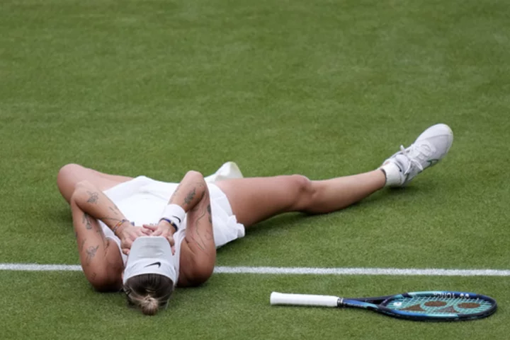 Marketa Vondrousova defeats Ons Jabeur 6-4, 6-4 to win the Wimbledon women's championship