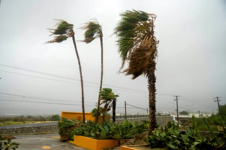 Hurricane Norma makes landfall in Mexico as Category 1 storm