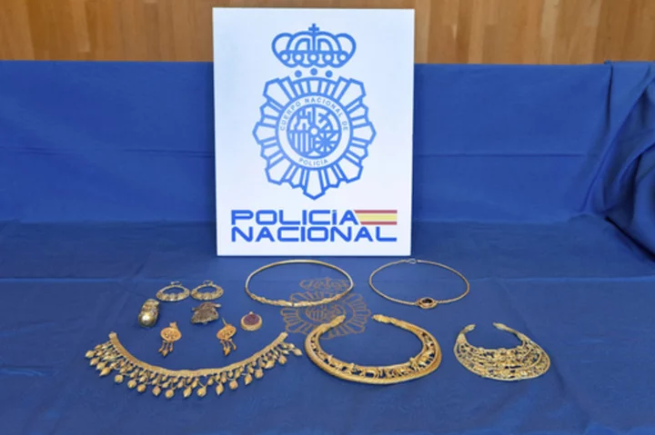 Spanish police say they have confiscated ancient gold jewelry worth millions taken from Ukraine