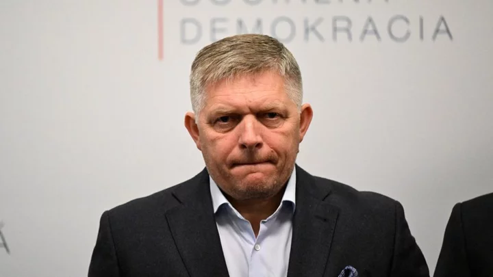 Slovakia elections: Populist winner signs deal to form coalition government