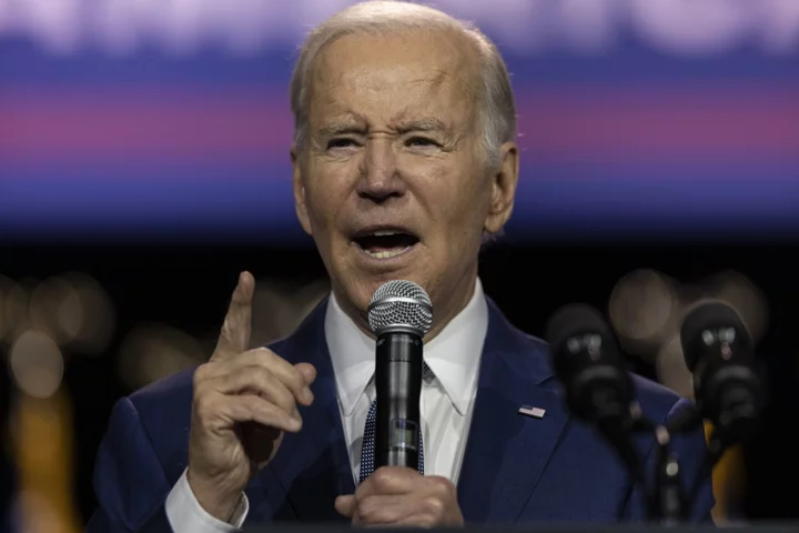 Biden Presses for China Contact Despite Risk of Losing Clout