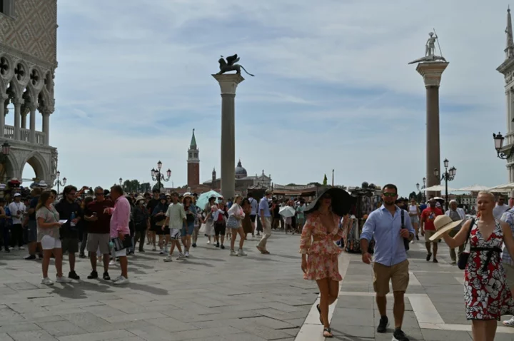 UNESCO recommends putting Venice on heritage danger list