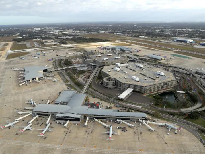 Hundreds of flights are canceled as Hurricane Idalia disrupts air travel