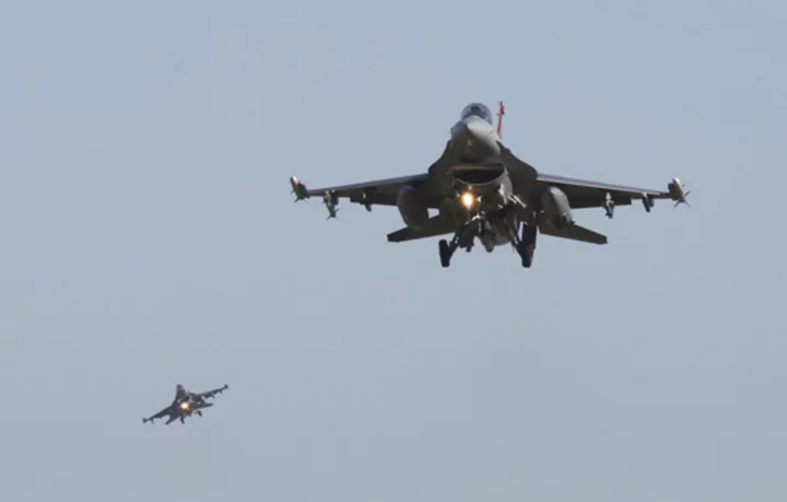 Ukrainian pilots could be flying F-16s in three months, Air National Guard head says