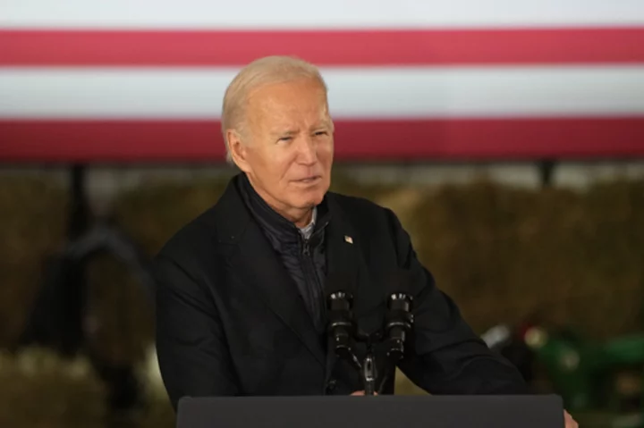 Biden and the first lady will travel to Maine to mourn with the community after the mass shooting